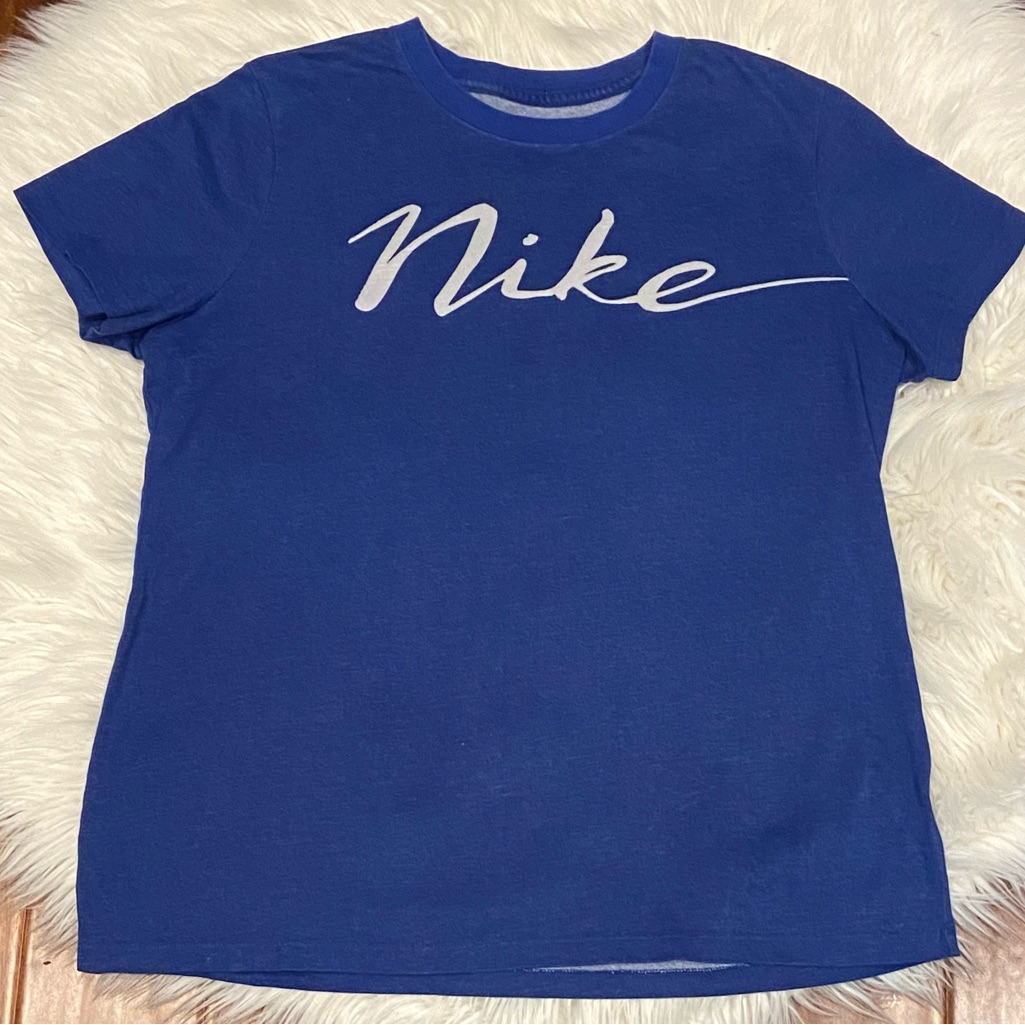 Women's Nike Shirt